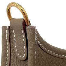 Load image into Gallery viewer, HERMES Evelyne Long Etoupe Taurillon Clemence Size TPM
