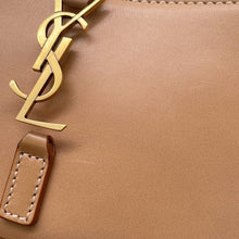 Load image into Gallery viewer, SAINT LAURENT PARIS LE 5 ? 7 Beige710318 2R20W1000 Calf LeatherLeather Size Mini