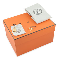 Load image into Gallery viewer, HERMES Picotin Lock Trench Taurillon Clemence Size PM