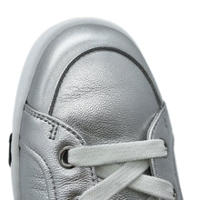 Load image into Gallery viewer, HERMES Sneakers Kid ArgentH261027Z 52375 Chèvre Metallize Size 37.5