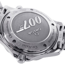 Load image into Gallery viewer, OMEGA Seamaster James Bond 007 Limited Edition (10,007 pieces) W41mm Stainless Steel Blue Dial2226.80.00