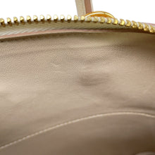 Load image into Gallery viewer, HERMES Bolide Craie Epsom Size 27