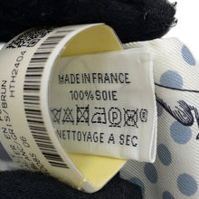 Load image into Gallery viewer, HERMES Twilly Cavalier en forme Blanc/Gris/Brown Silk100%