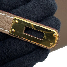 Load image into Gallery viewer, HERMES Kelly Retourne Etoupe Togo Leather Size 25