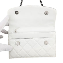 将图像加载到图库查看器中,CHANEL Matelasse Chain Wallet Double Face Black/White Lambskin