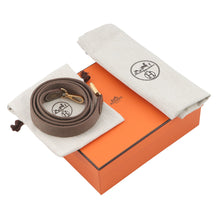 Load image into Gallery viewer, HERMES Evelyne Long Etoupe Taurillon Clemence Size TPM