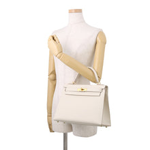 Load image into Gallery viewer, HERMES Kelly Sellier Craie Epsom Size 28