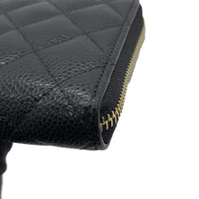 Load image into Gallery viewer, CHANEL Matelasse Zip Around Chozai Cloth BlackA50097 Caviar Leather