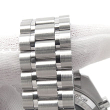 Load image into Gallery viewer, OMEGA Speedmaster 50th Anniversary Silver Snoopy Award W42mm Stainless Steel Silver Dial310.32.42.50.02.001