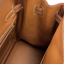 Load image into Gallery viewer, HERMES Birkin Gold Togo Leather Size 25