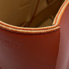 Load image into Gallery viewer, Bottega Veneta Arco Tote Bag Red652867 Leather Size Small