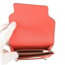 Load image into Gallery viewer, HERMES Roulis Slim Verso Rose Texas/Sienne Evercolor