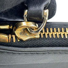 将图像加载到图库查看器中,Valentino Garavani Clutch Bag BlackIW9P0263VIT_0NO Leather