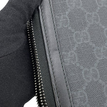 将图像加载到图库查看器中,GUCCI GG Supreme business bag Black395708 GG Supreme Leather