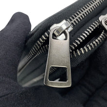 将图像加载到图库查看器中,GUCCI GG Supreme business bag Black395708 GG Supreme Leather