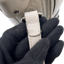 将图像加载到图库查看器中,GUCCI GG embossed Shoulder Bag White626363 Leather