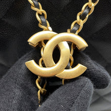 将图像加载到图库查看器中,CHANEL CHANEL25 ChainShoulder Bag BlackAS5293 Caviar Leather Size Small