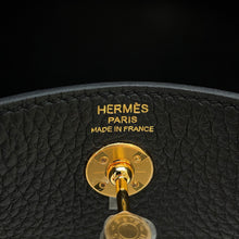 将图像加载到图库查看器中,HERMES Lindy Black Taurillon Clemence Size Mini