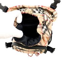 将图像加载到图库查看器中,BURBERRY Nova Check Crossbody Bag Beige/Black8013645 Nylon