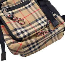 将图像加载到图库查看器中,BURBERRY Nova Check Crossbody Bag Beige/Black8013645 Nylon