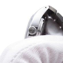 Load image into Gallery viewer, SEIKO Heritage Collection Spring Drive W41mm TI White DialSBGA011