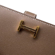 Load image into Gallery viewer, HERMES Bean compact Etoupe Veau Madame