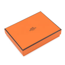 Load image into Gallery viewer, HERMES Bean compact Etoupe Veau Madame