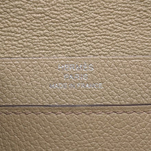 Load image into Gallery viewer, HERMES RMS Card Case Beige de Weimar Evercolor
