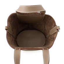 Load image into Gallery viewer, HERMES in-the-loop Tote Bag Etoupe Taurillon Clemence Swift Leather Size 18