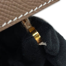 Load image into Gallery viewer, HERMES Kelly Sellier Etoupe Epsom Size 25