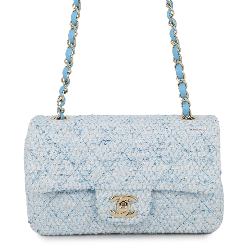 CHANEL Mini Matelasse Single Flap ChainShoulder Bag Blue/White