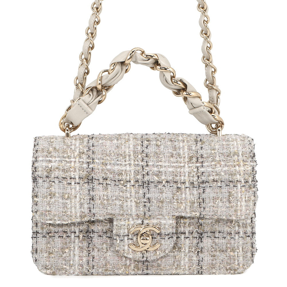 CHANEL Matelasse Single Flap ChainShoulder Bag GrayAS5670-B21492