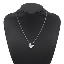 Load image into Gallery viewer, Van Cleef & Arpels Do Papillon PendantVCARO3M400 18K White Gold