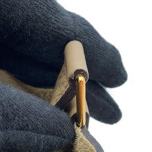 Load image into Gallery viewer, HERMES Picotin Lock Beige Marfa Taurillon Clemence Size MM
