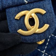 Load image into Gallery viewer, CHANEL Matelasse Single Flap ChainShoulder Bag BlueAS1328 Denim Size 25