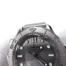 Load image into Gallery viewer, OMEGA Seamaster Diver300M W42mm Stainless Steel Gray Dial210.30.42.20.06.002