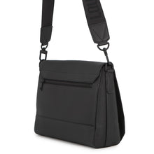 将图像加载到图库查看器中,LOUIS VUITTON takeoff messenger NoirM57080 Grain Leather