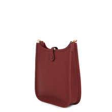 将图像加载到图库查看器中,HERMES Evelyne Amazon Long Rouge H Taurillon Clemence Size TPM
