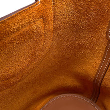 Load image into Gallery viewer, HERMES In the loop Gold Taurillon Clemence Swift Leather Size 18