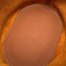 Load image into Gallery viewer, HERMES In the loop Gold Taurillon Clemence Swift Leather Size 18