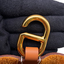 Load image into Gallery viewer, HERMES In the loop Gold Taurillon Clemence Swift Leather Size 18
