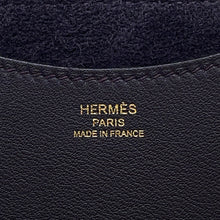 Load image into Gallery viewer, HERMES In the loop Cassis Taurillon Clemence Swift Leather Size 18