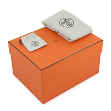 Load image into Gallery viewer, HERMES In the loop Cassis Taurillon Clemence Swift Leather Size 18