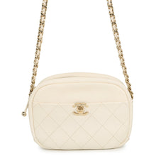 将图像加载到图库查看器中,CHANEL Chain camera bag IvoryAS0137 Leather