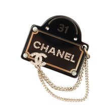 Load image into Gallery viewer, CHANEL Street sign motif brooch BlackAB9372-B09081-NK211 Plastic Gold Plated Rhinestone Faux Pearl