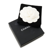 Load image into Gallery viewer, CHANEL Street sign motif brooch BlackAB9372-B09081-NK211 Plastic Gold Plated Rhinestone Faux Pearl