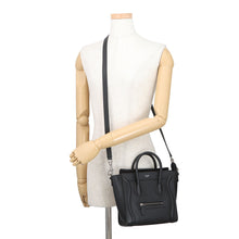 Load image into Gallery viewer, CELINE Luggage shopper Black189243 Leather Size Nano