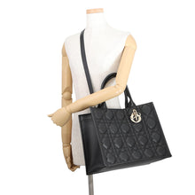 将图像加载到图库查看器中,Dior Macrocannage Book Tote BlackM1324OWHP Calf Leather Size Medium