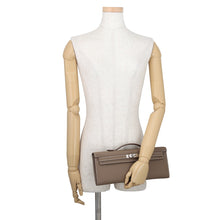 Load image into Gallery viewer, HERMES Kelly cut Etoupe Swift Leather