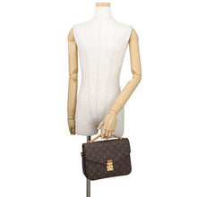 Load image into Gallery viewer, LOUIS VUITTON Pochette Metis BrownM44875 Monogram Size MM